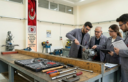 İşyerlerinde Güvenli El Aleti Kullanımı: Kazaları Önlemenin Yolu